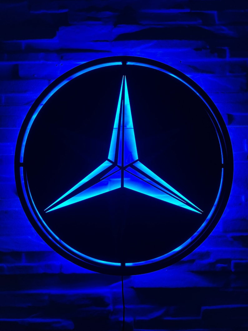 Mercedes Logo LED: Illuminate Your Automotive Passion_driver_apparel_drivi.store